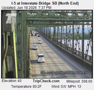 I-5 at Interstate Bridge SB, north end