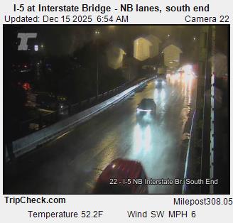 Camera 1002: I-5 at Interstate Bridge NB, south end